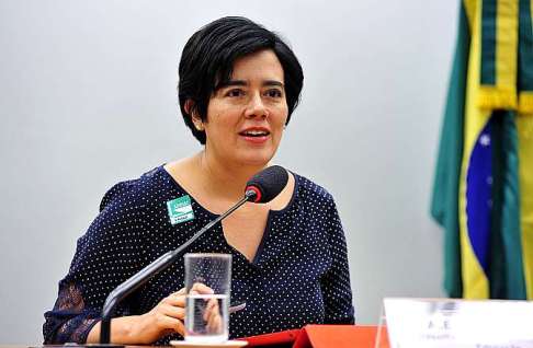 Antonio Lavareda e Mônica Bergamo entrevistam Alejandra Velasco