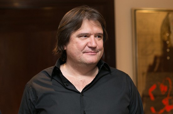 Pedro Serrano participa do programa Ponto a Ponto / Reprodução: Folha de São Paulo